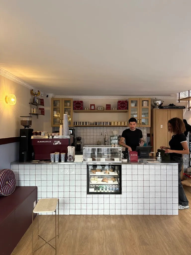 Moi Paris — AGOGO sound system and DJ setup